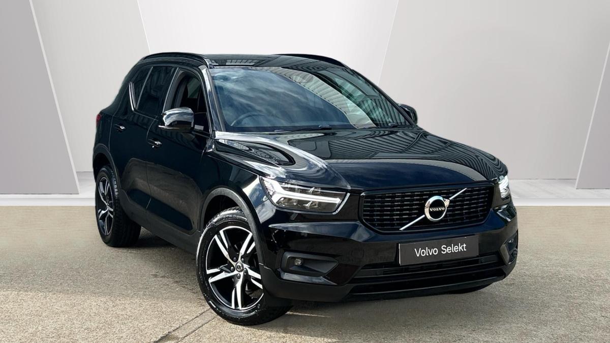 Main listing image - Volvo XC40