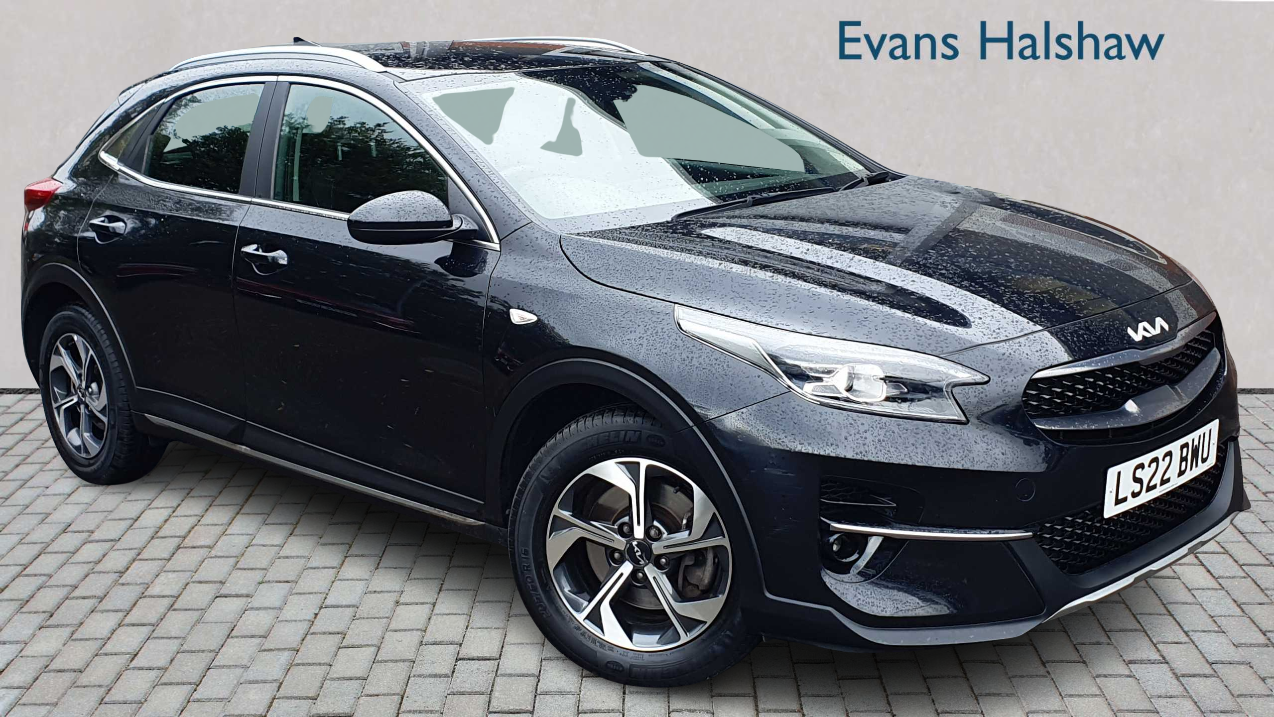Main listing image - Kia XCeed