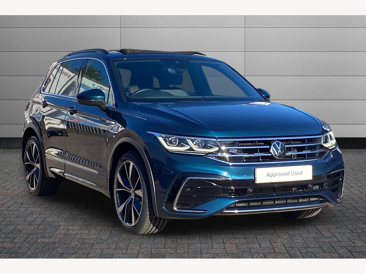 Main listing image - Volkswagen Tiguan