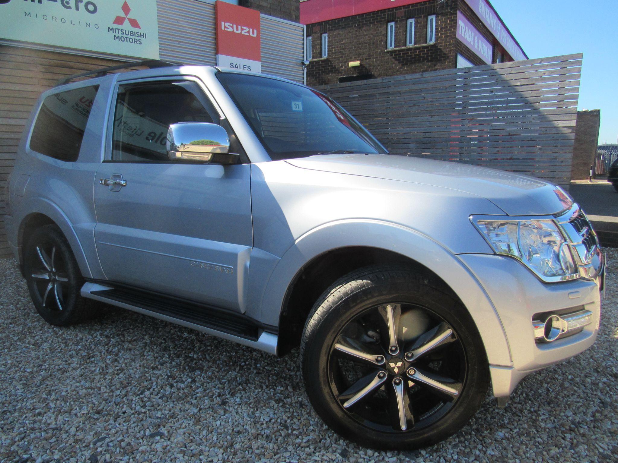 Main listing image - Mitsubishi Shogun