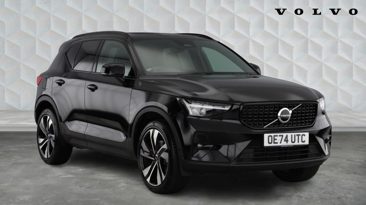Main listing image - Volvo XC40