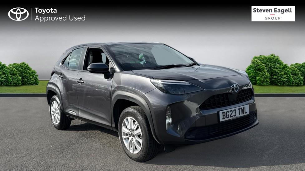 Main listing image - Toyota Yaris Cross