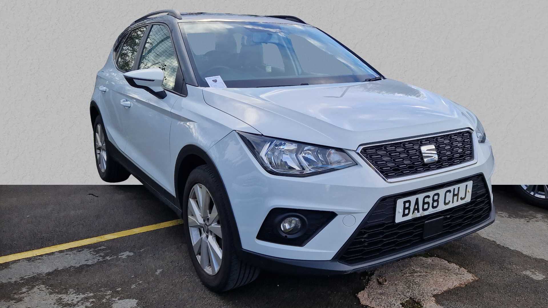 Main listing image - SEAT Arona