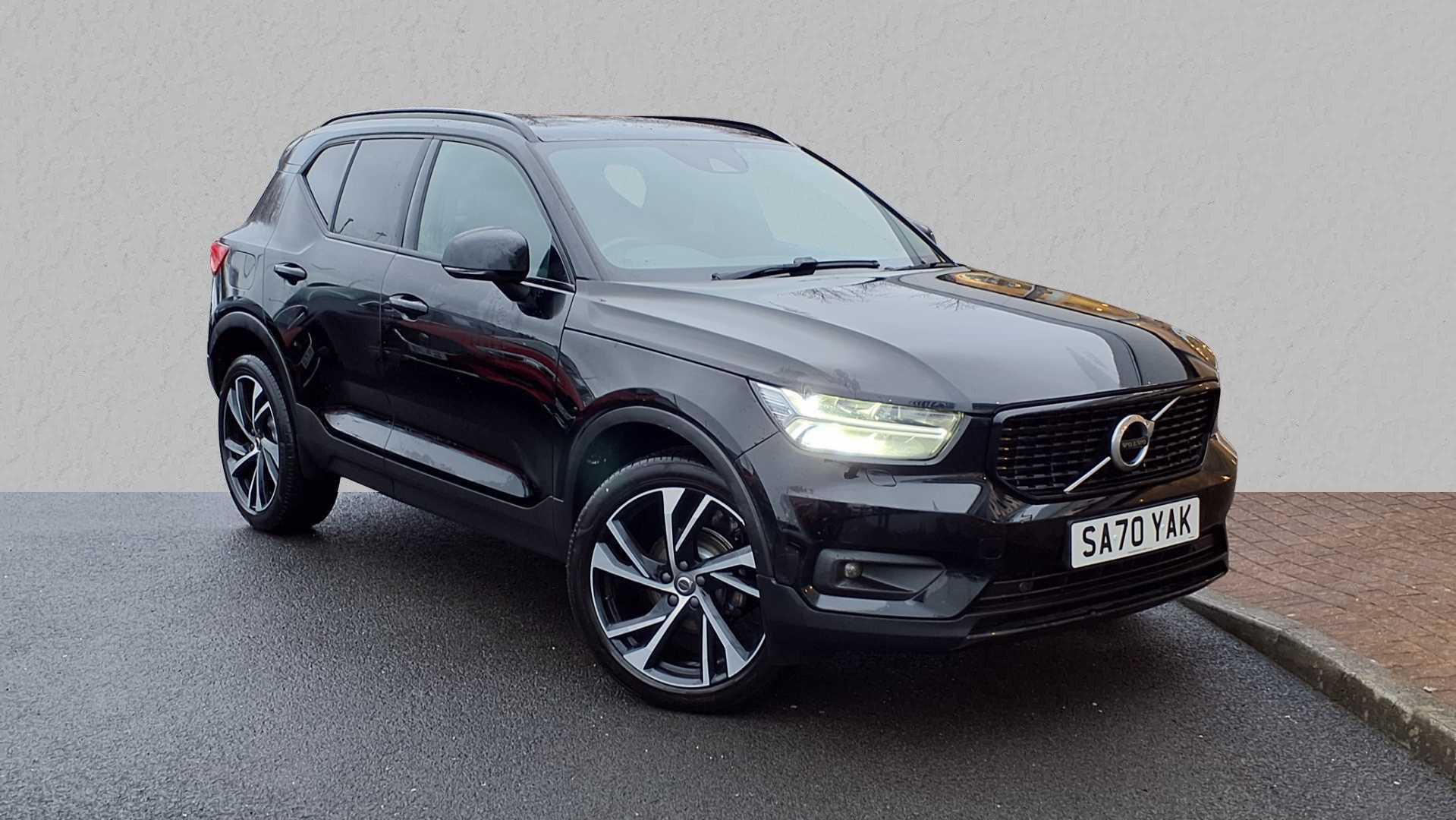 Main listing image - Volvo XC40