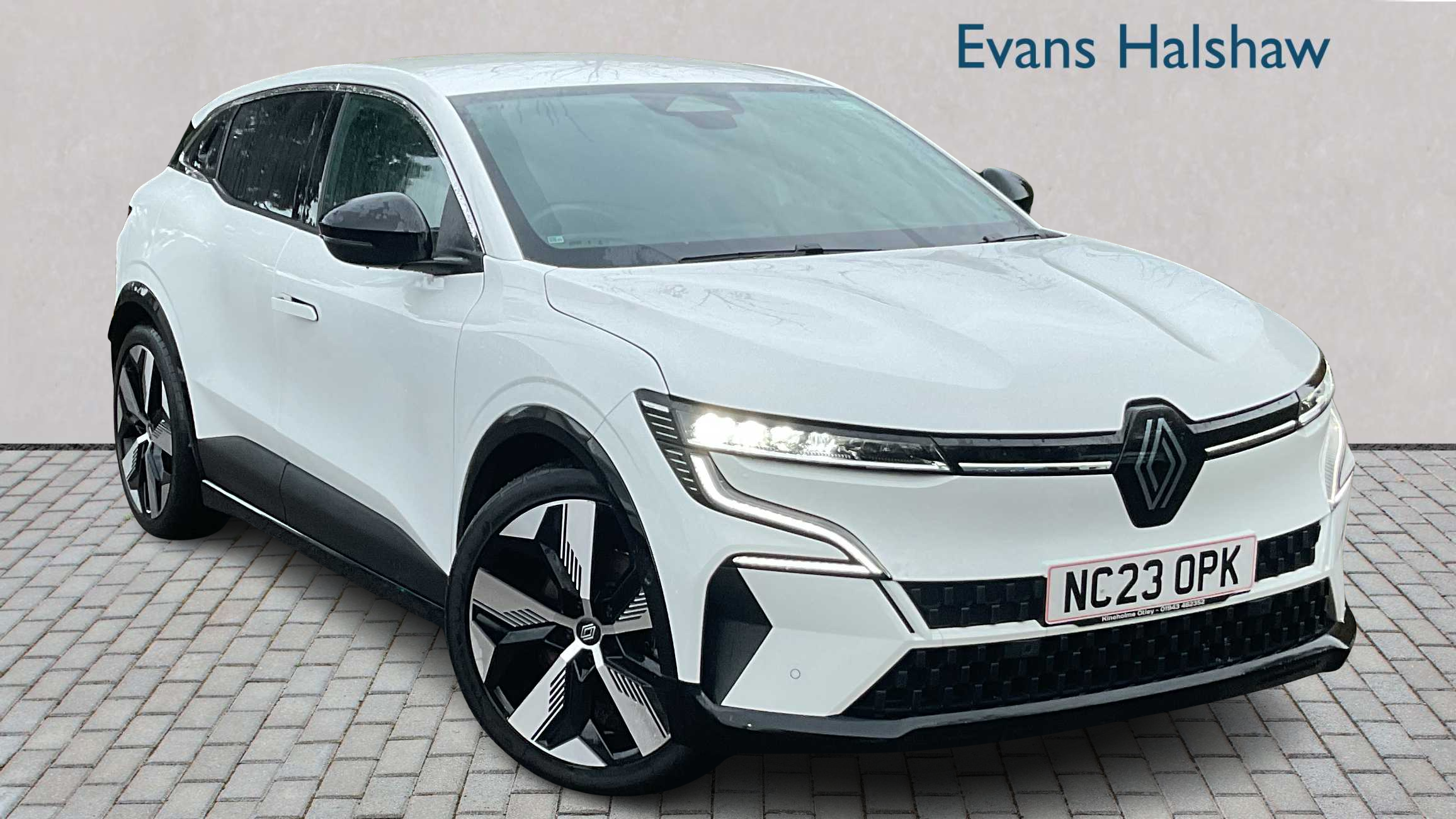 Main listing image - Renault Megane E Tech
