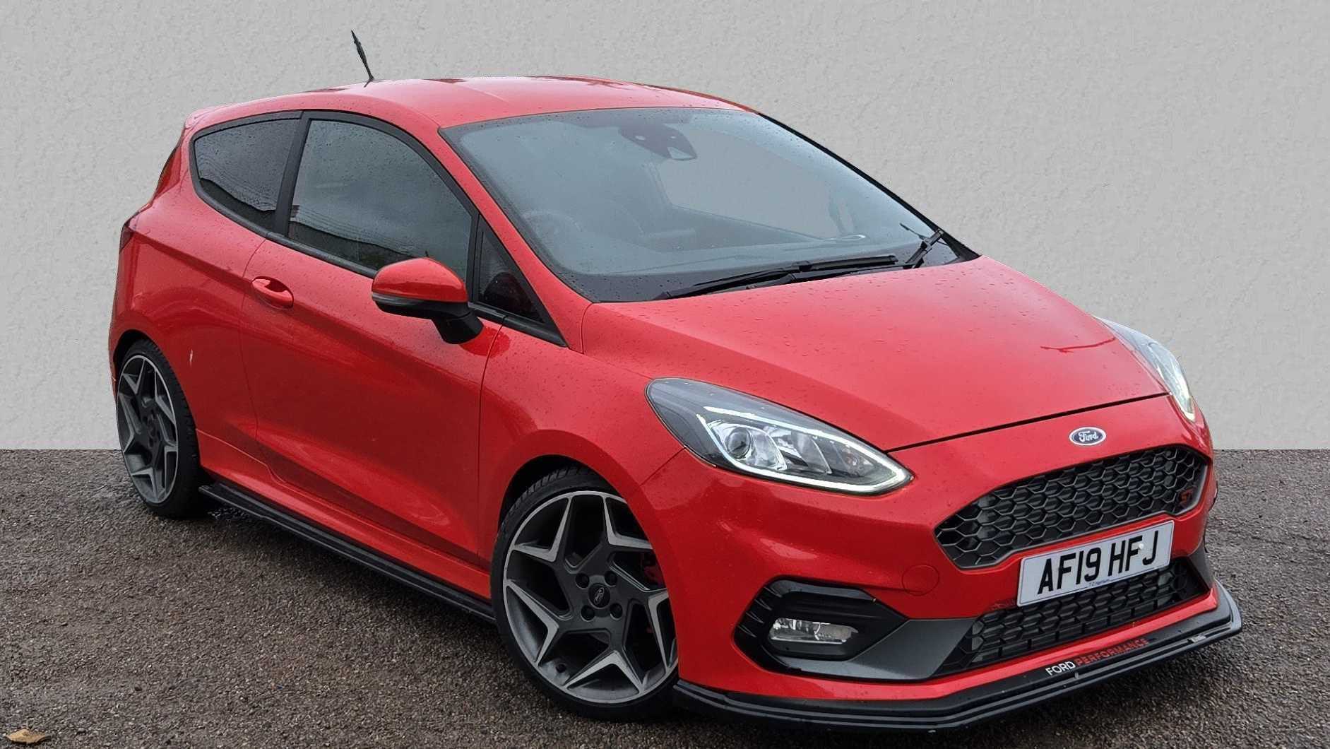 Main listing image - Ford Fiesta ST