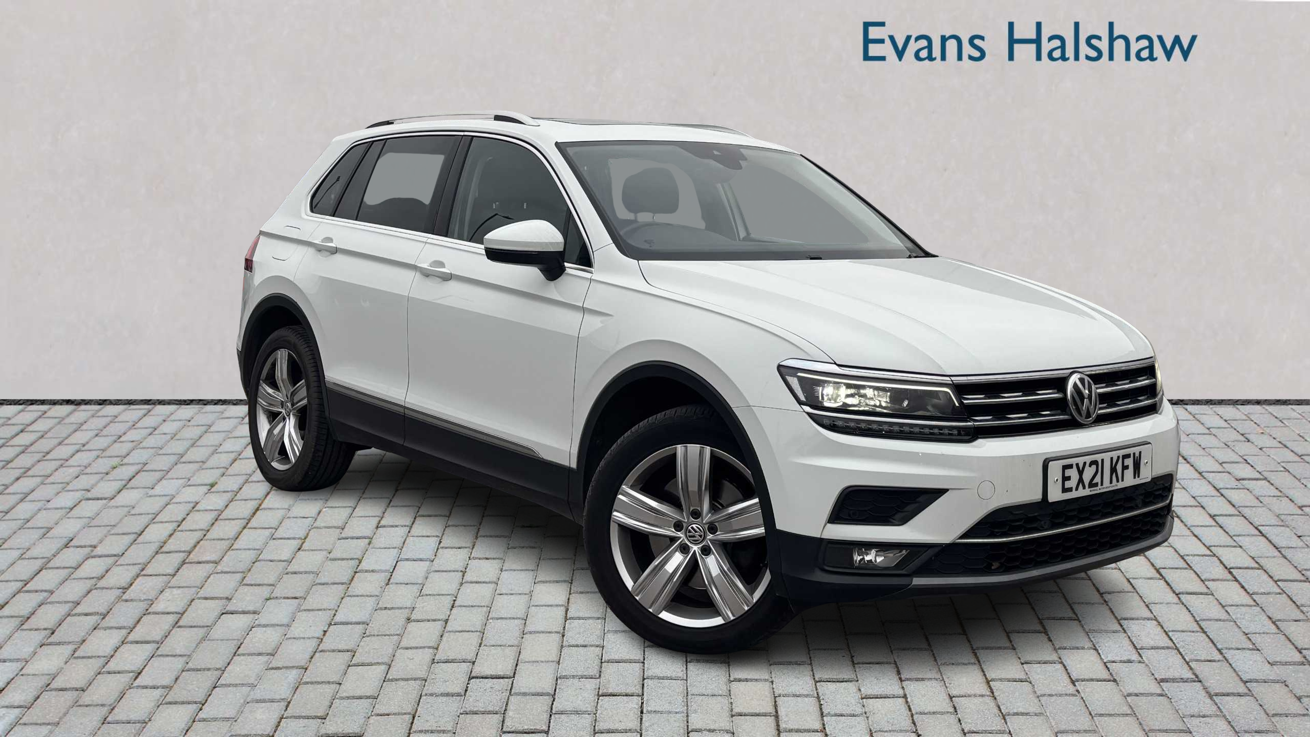Main listing image - Volkswagen Tiguan