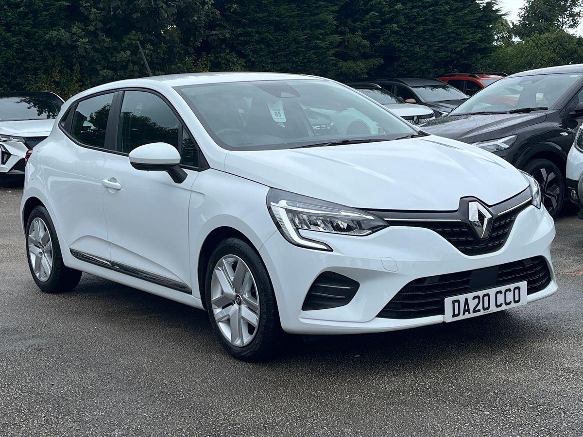 Main listing image - Renault Clio