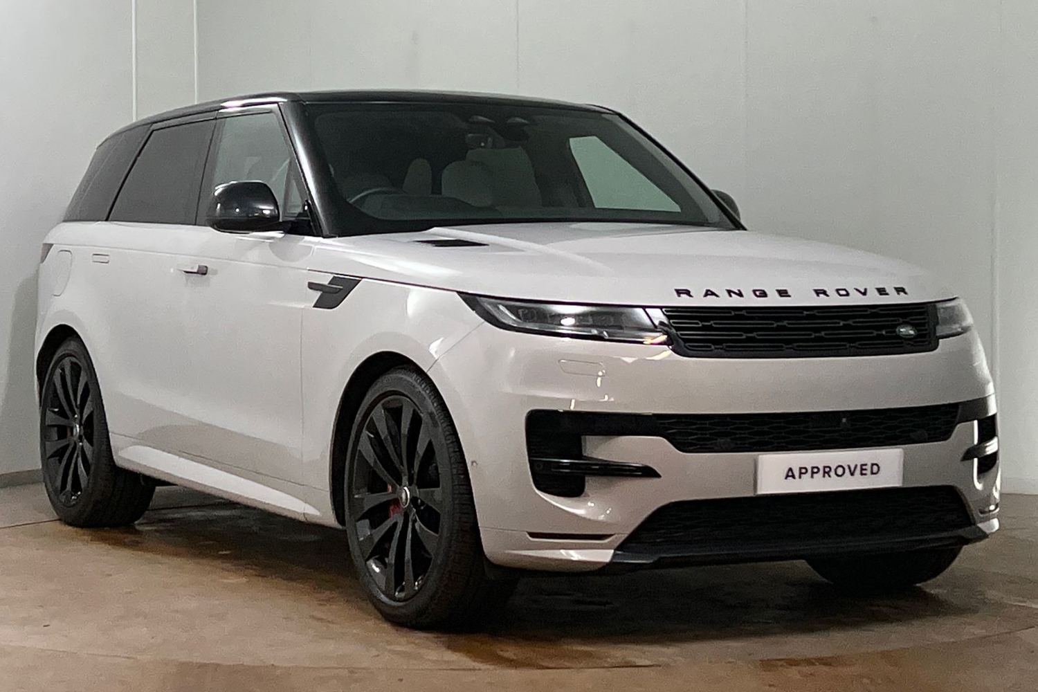 Main listing image - Land Rover Range Rover
