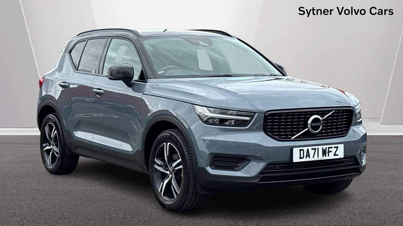 Main listing image - Volvo XC40