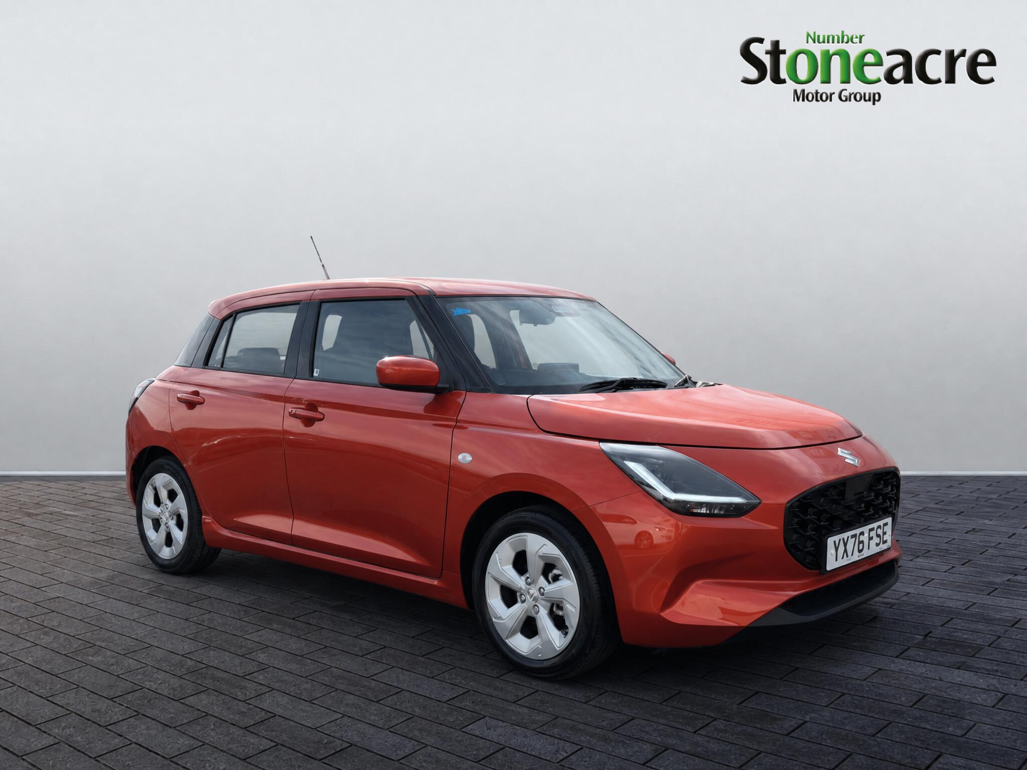 Main listing image - Suzuki Swift