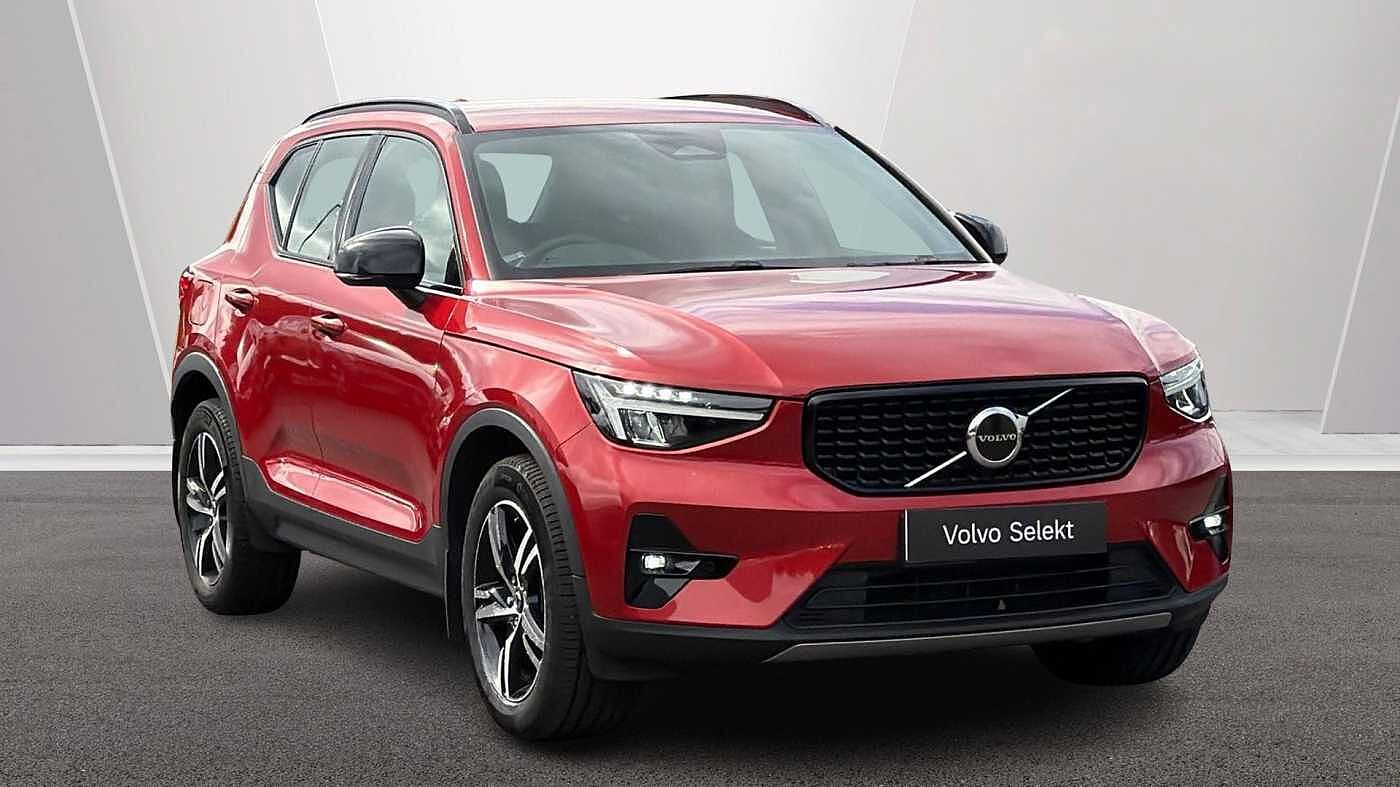 Main listing image - Volvo XC40