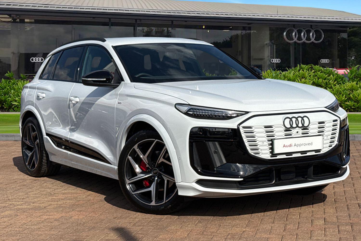 Main listing image - Audi Q6