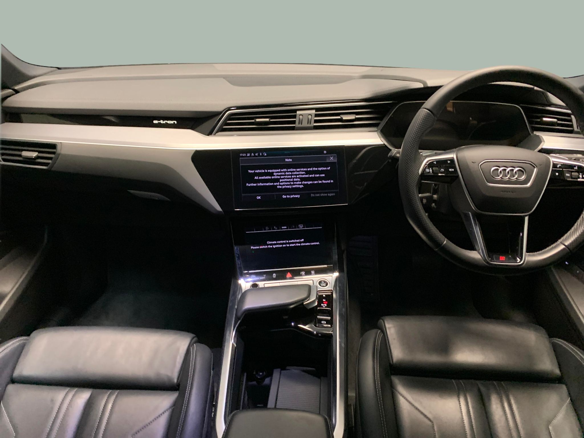 Main listing image - Audi e-tron S