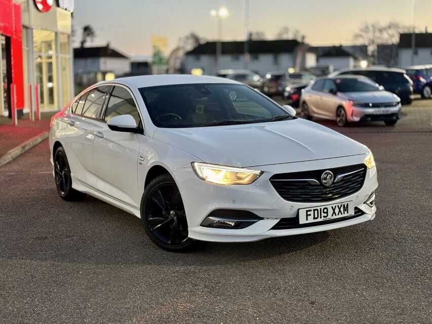 Main listing image - Vauxhall Insignia