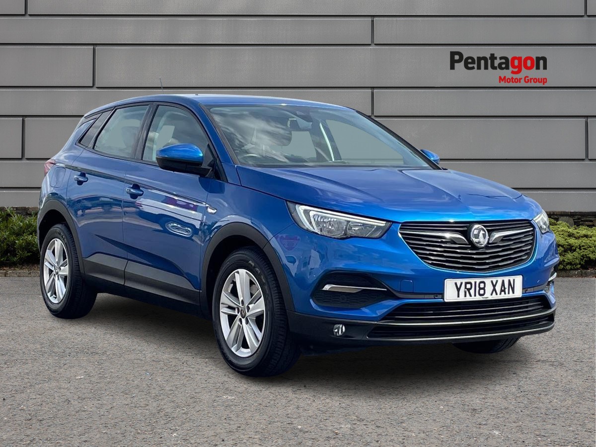 Main listing image - Vauxhall Grandland X
