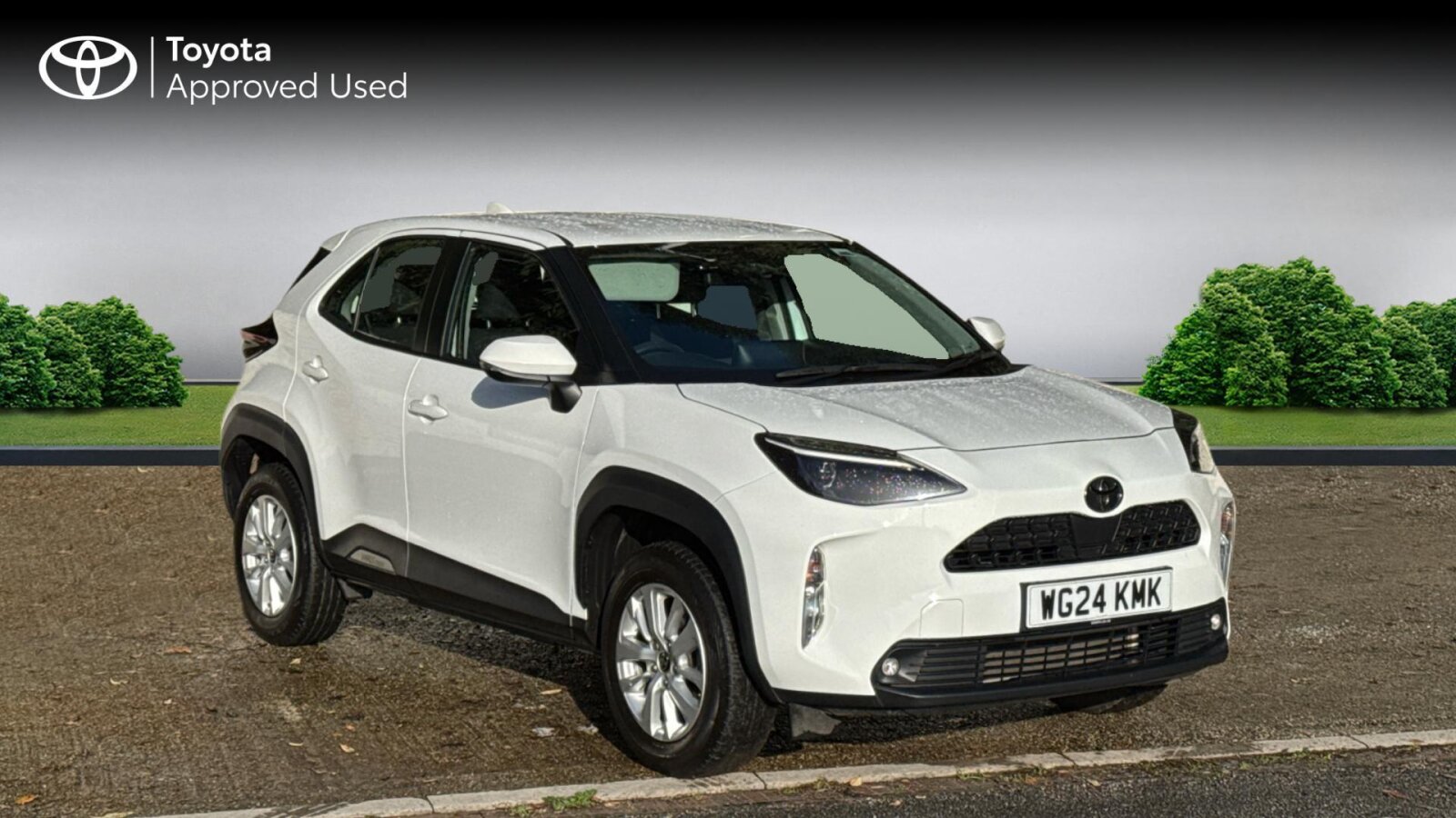 Main listing image - Toyota Yaris Cross