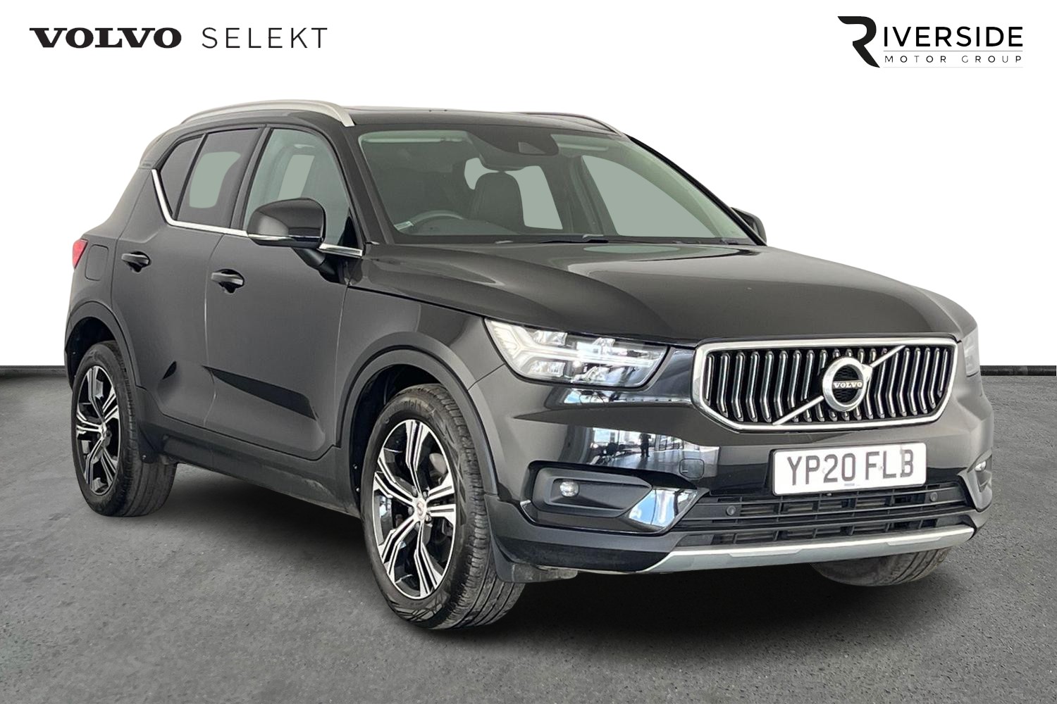 Main listing image - Volvo XC40