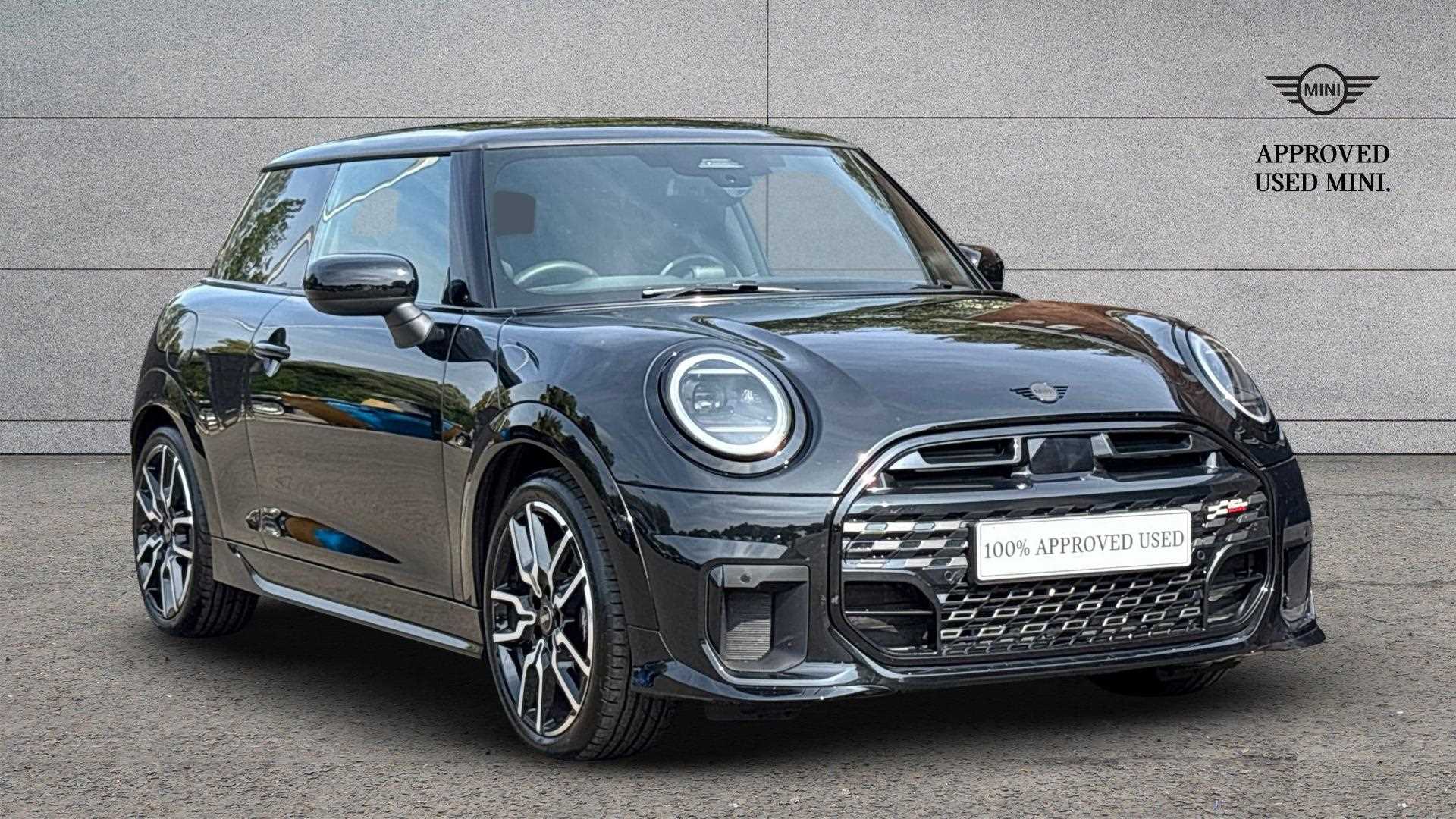 Main listing image - MINI Hatchback