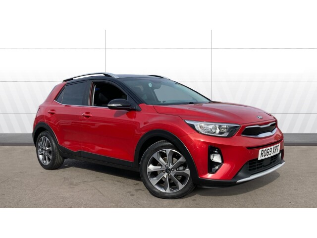 Main listing image - Kia Stonic