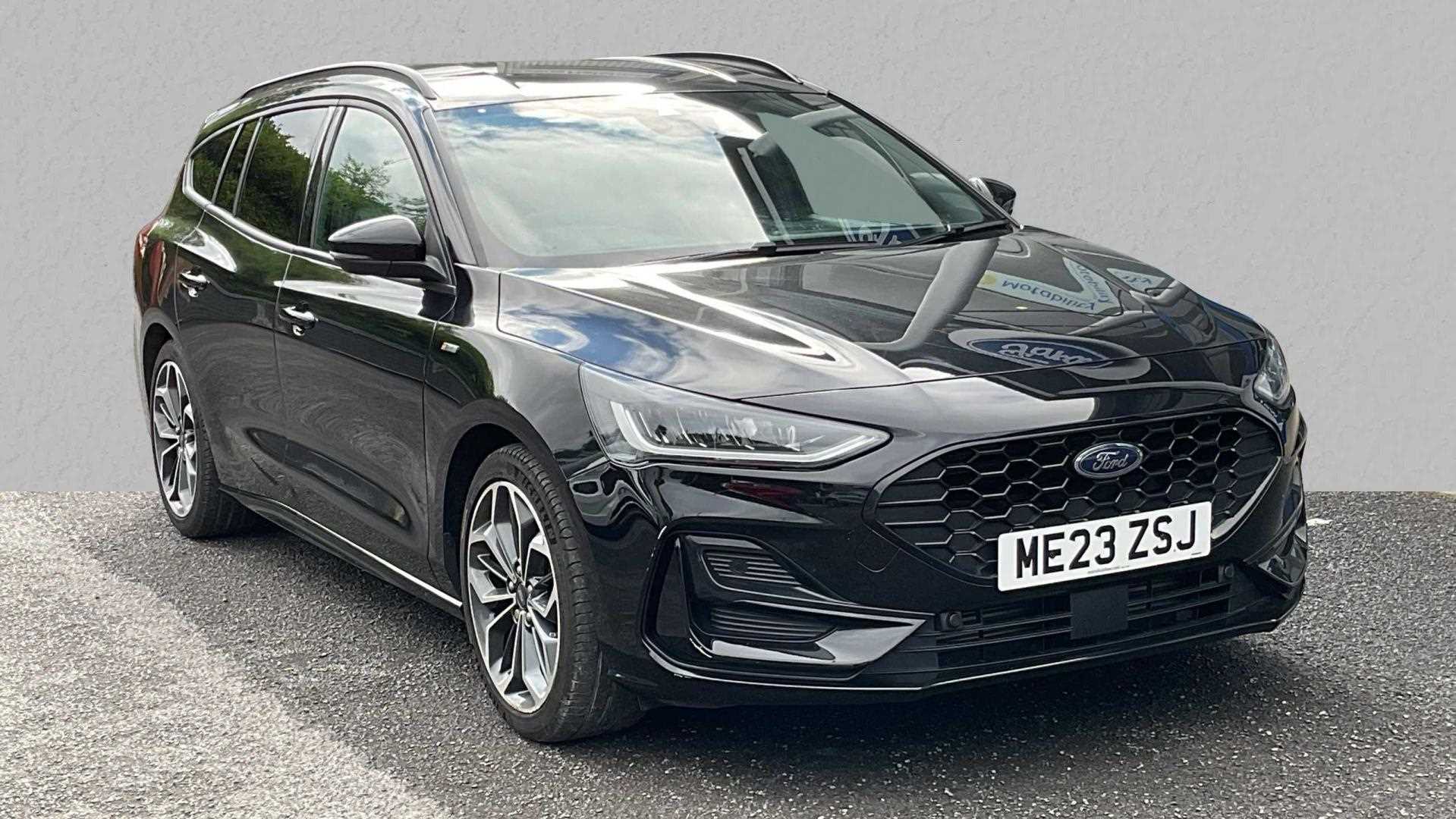 Main listing image - Ford Focus Estate