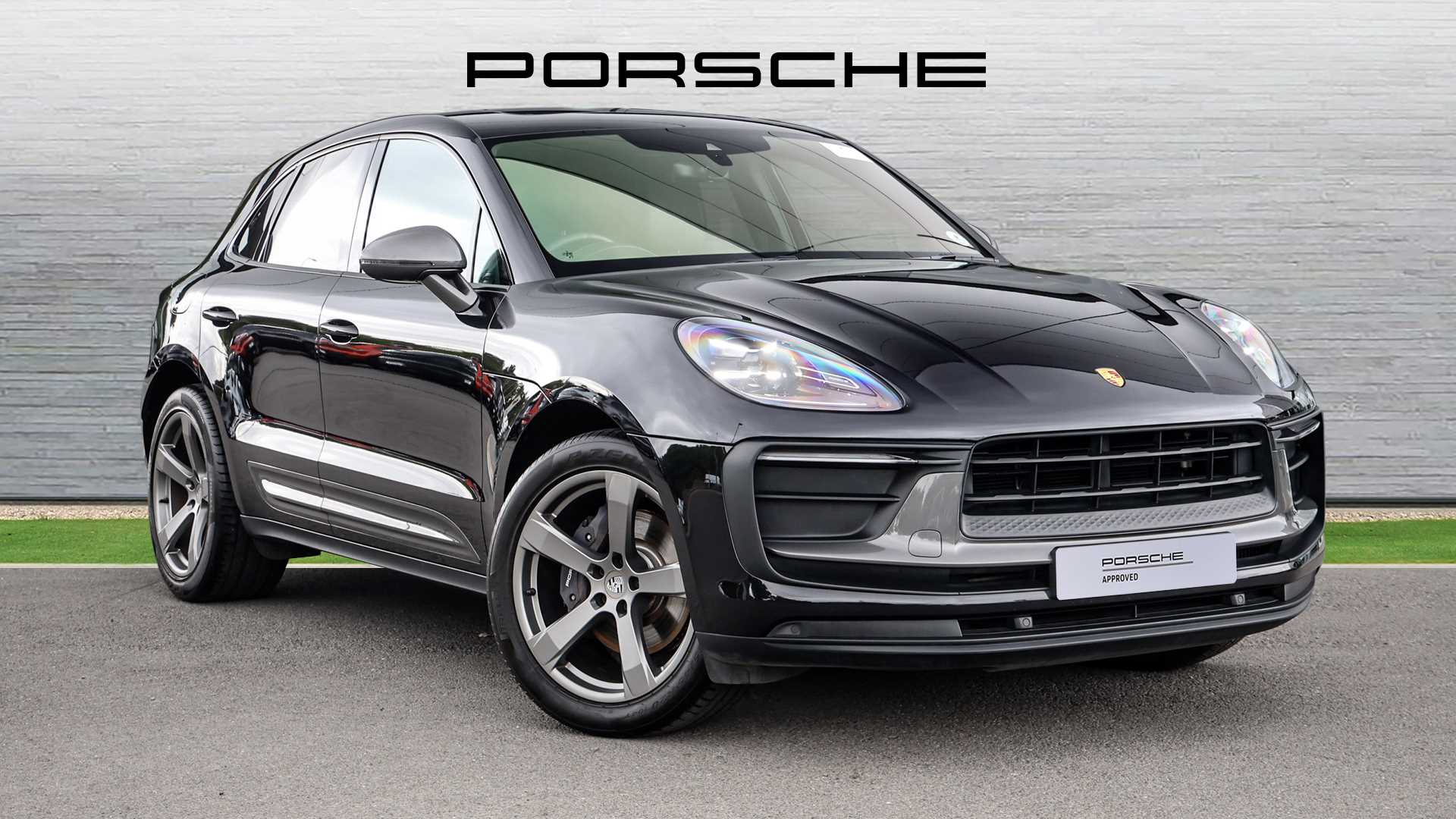 Main listing image - Porsche Macan