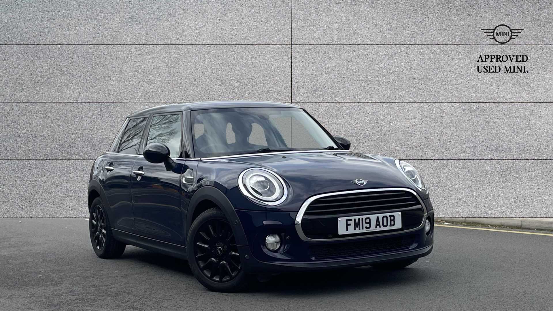 Main listing image - MINI Hatchback 5dr