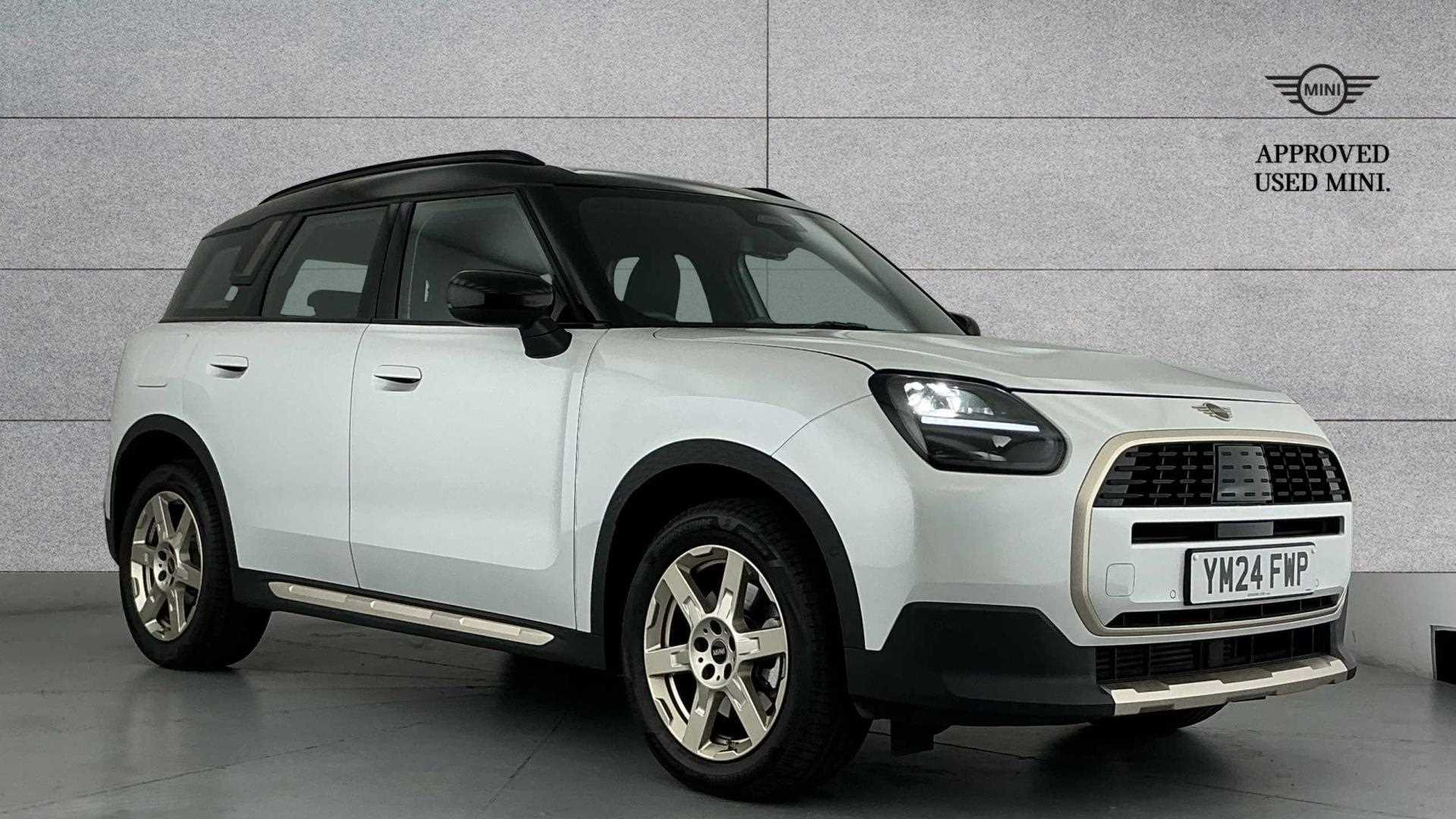 Main listing image - MINI Countryman