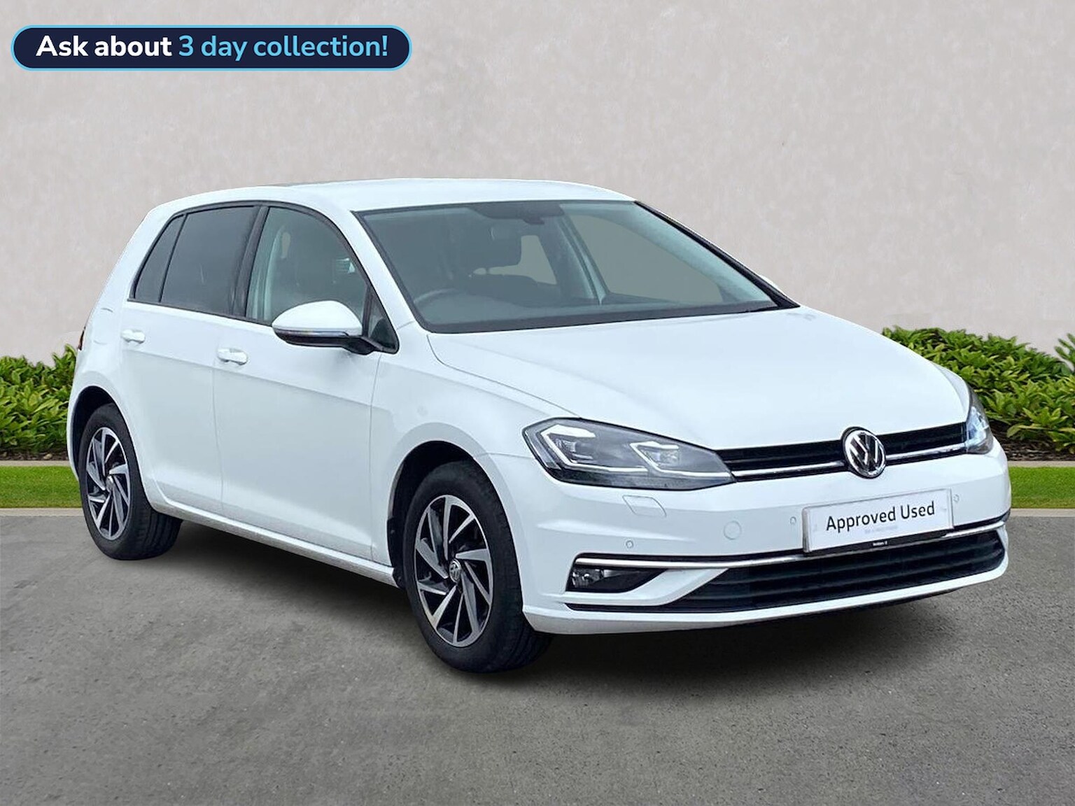 Main listing image - Volkswagen Golf