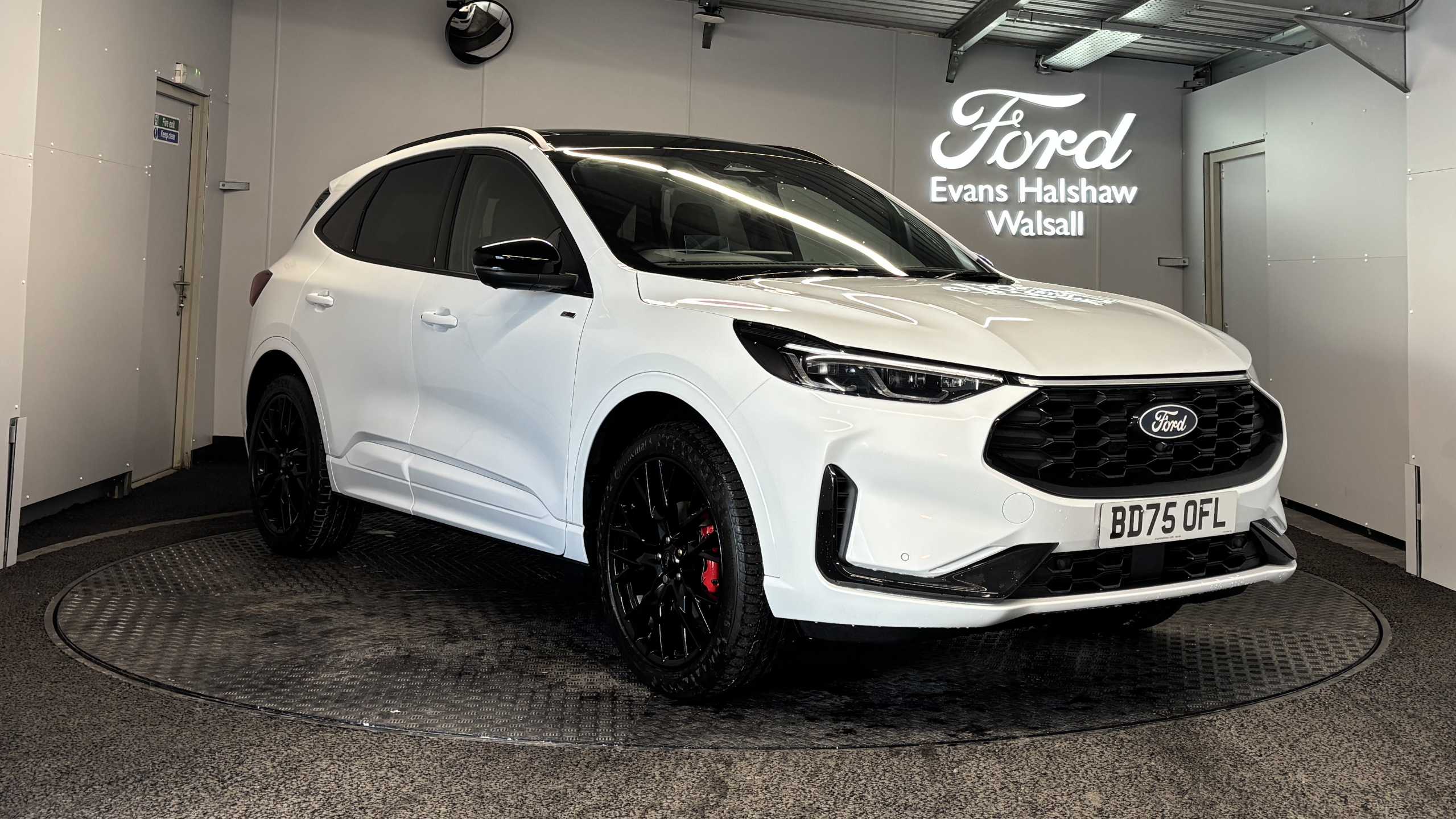 Main listing image - Ford Kuga