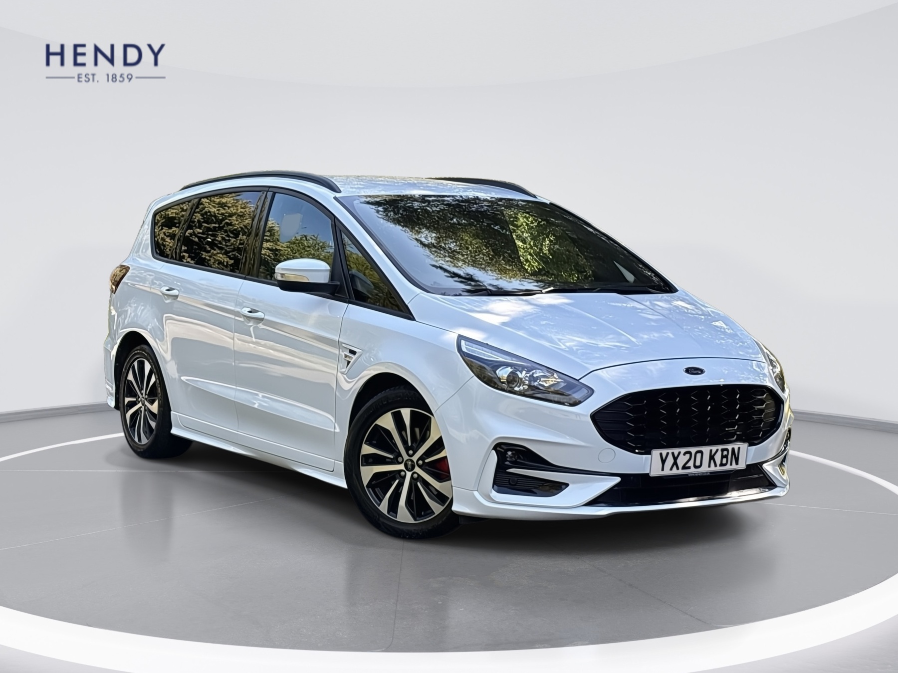 Main listing image - Ford S-MAX