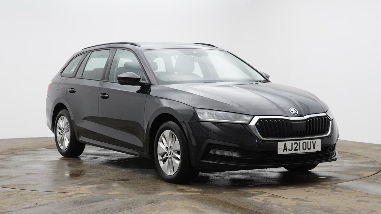 Main listing image - Skoda Octavia Estate