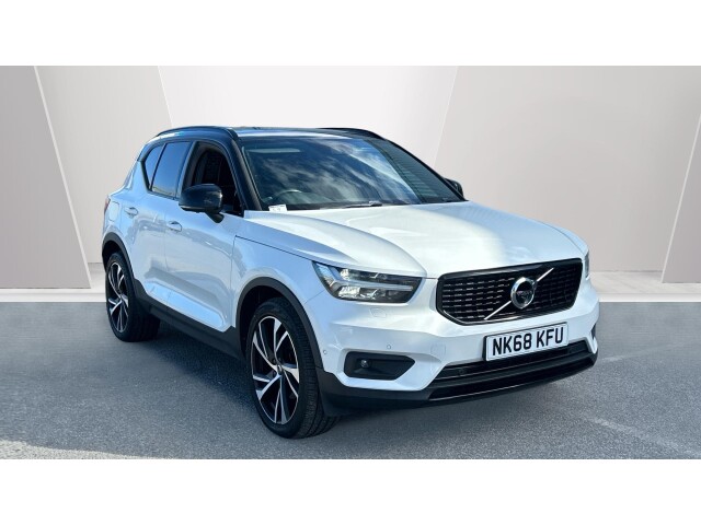 Main listing image - Volvo XC40