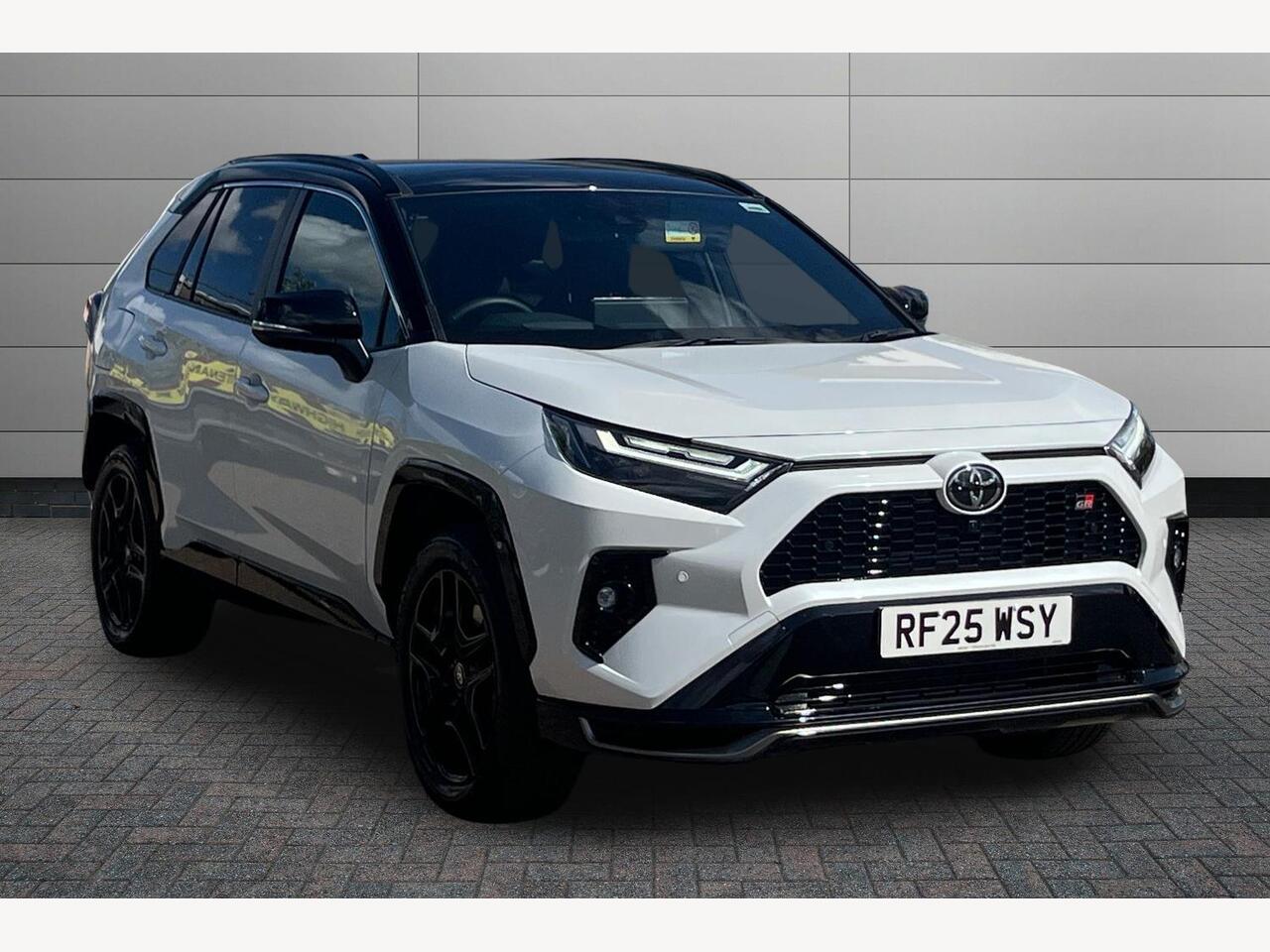Main listing image - Toyota RAV4