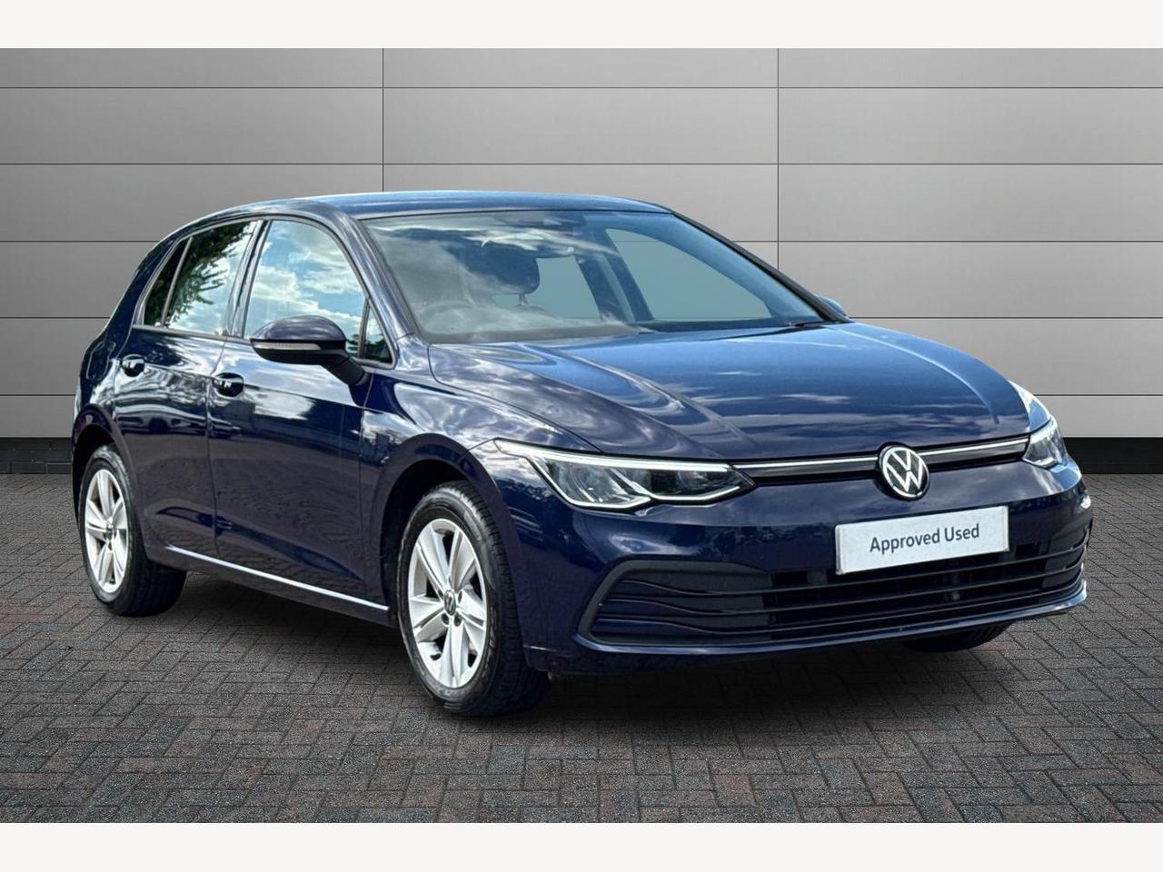 Main listing image - Volkswagen Golf