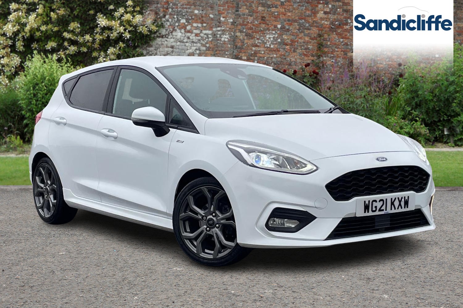 Main listing image - Ford Fiesta