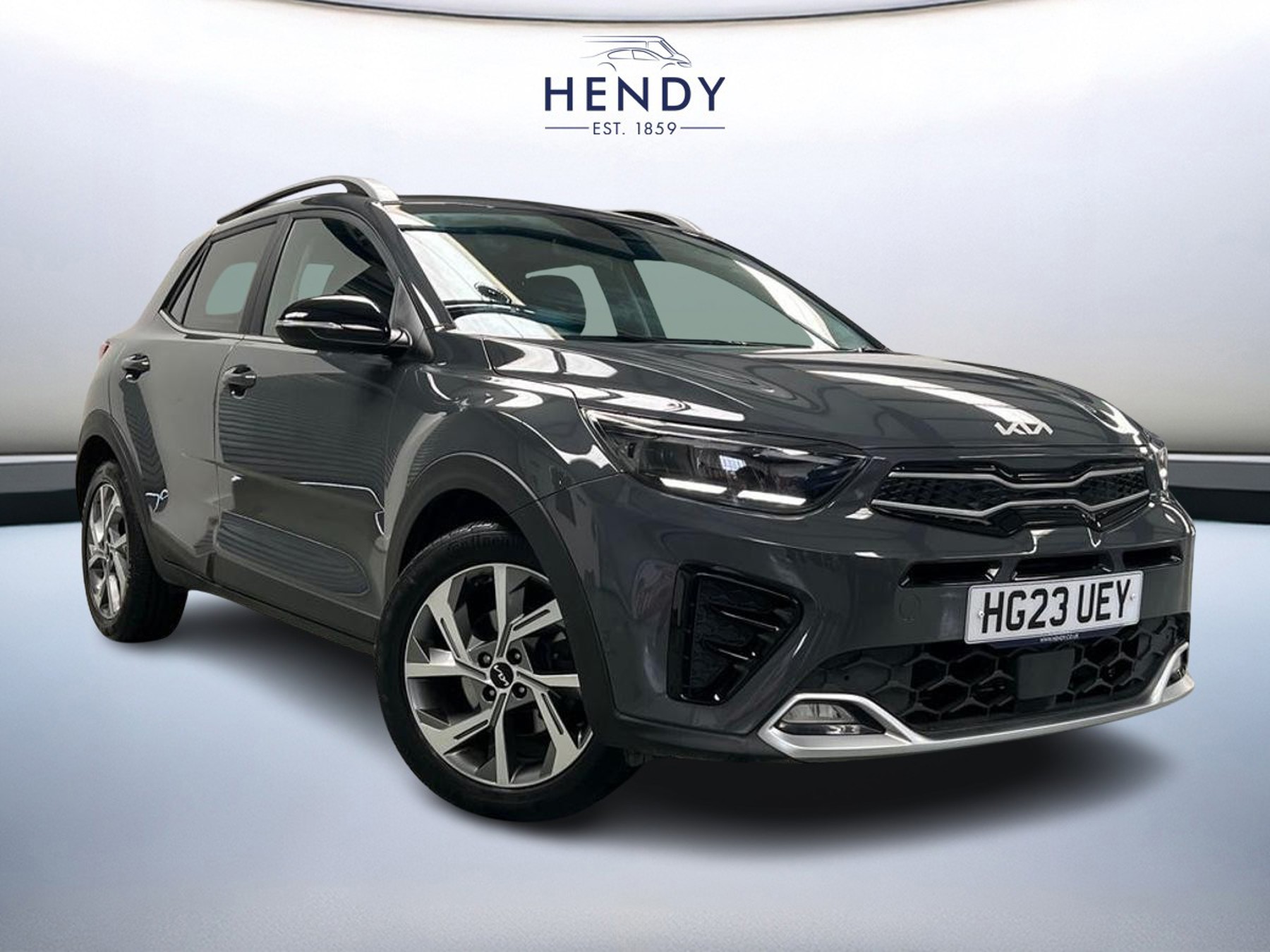 Main listing image - Kia Stonic
