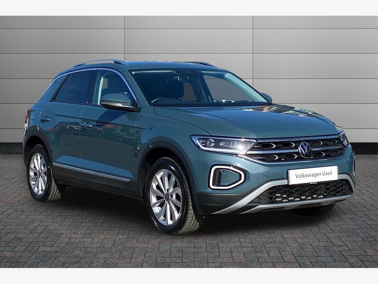 Main listing image - Volkswagen T-Roc