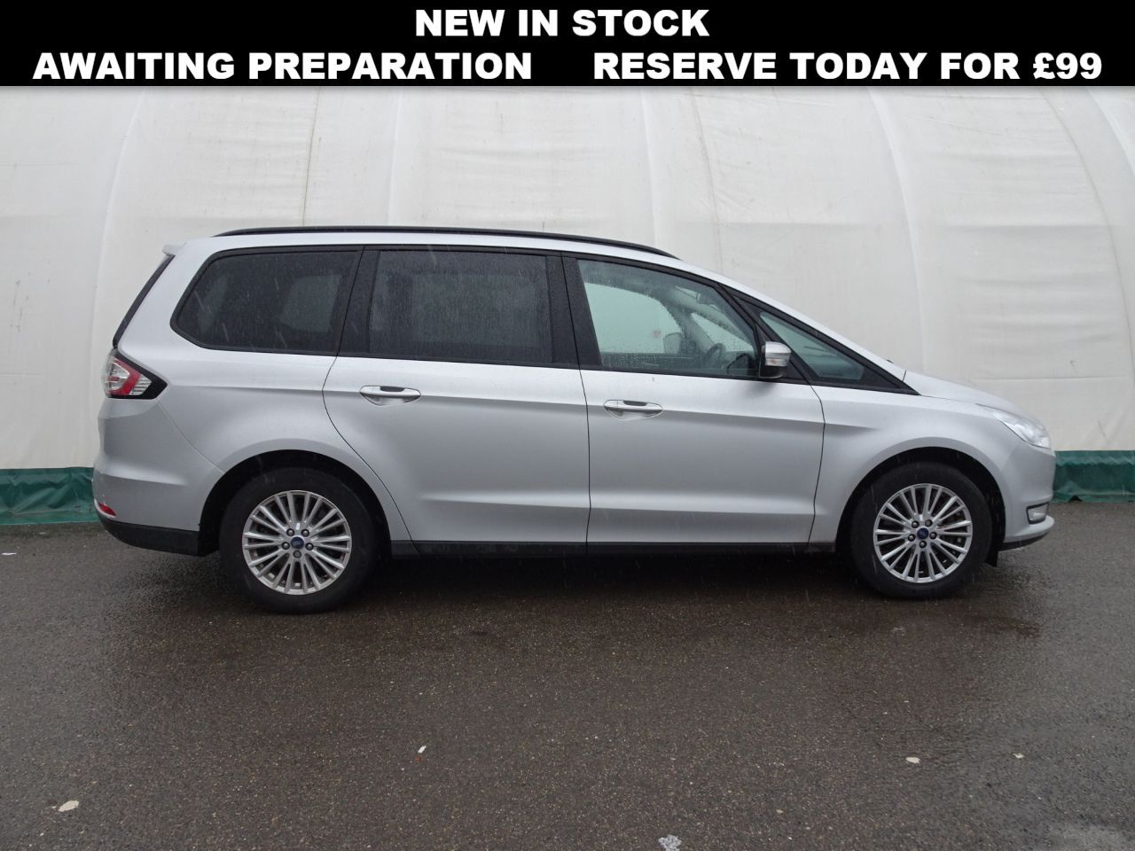 Main listing image - Ford Galaxy