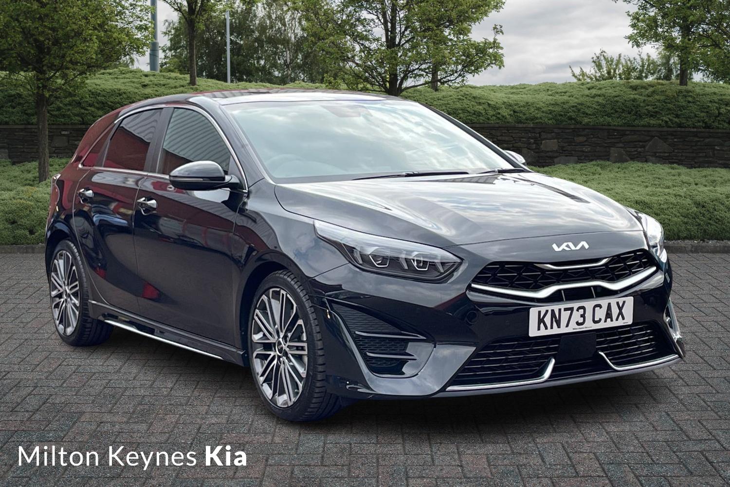 Main listing image - Kia Ceed