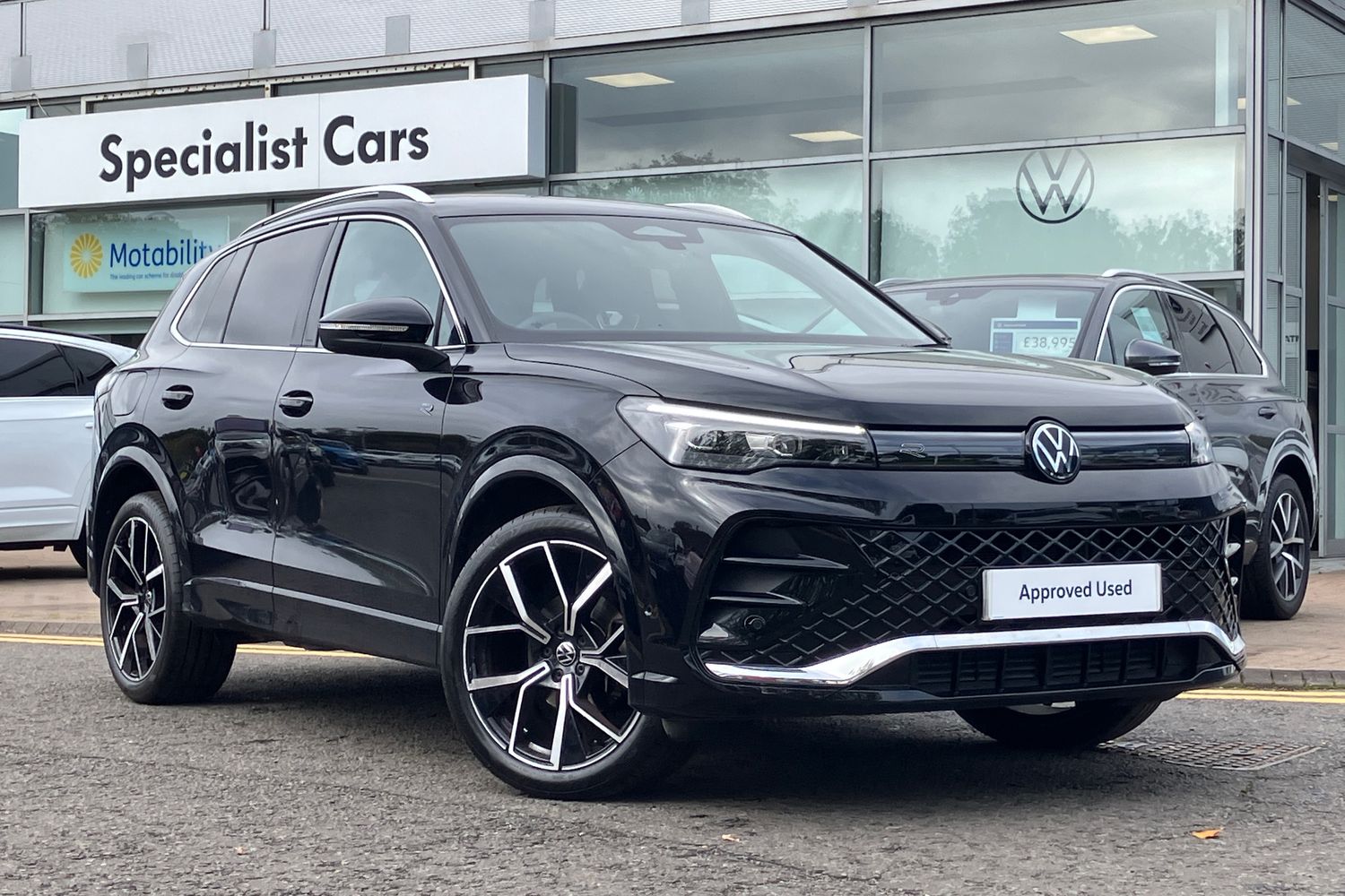 Main listing image - Volkswagen Tiguan
