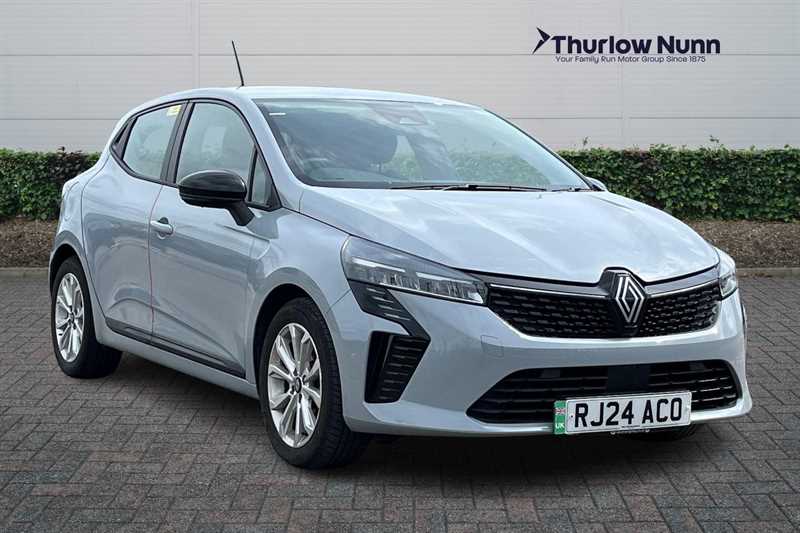 Main listing image - Renault Clio