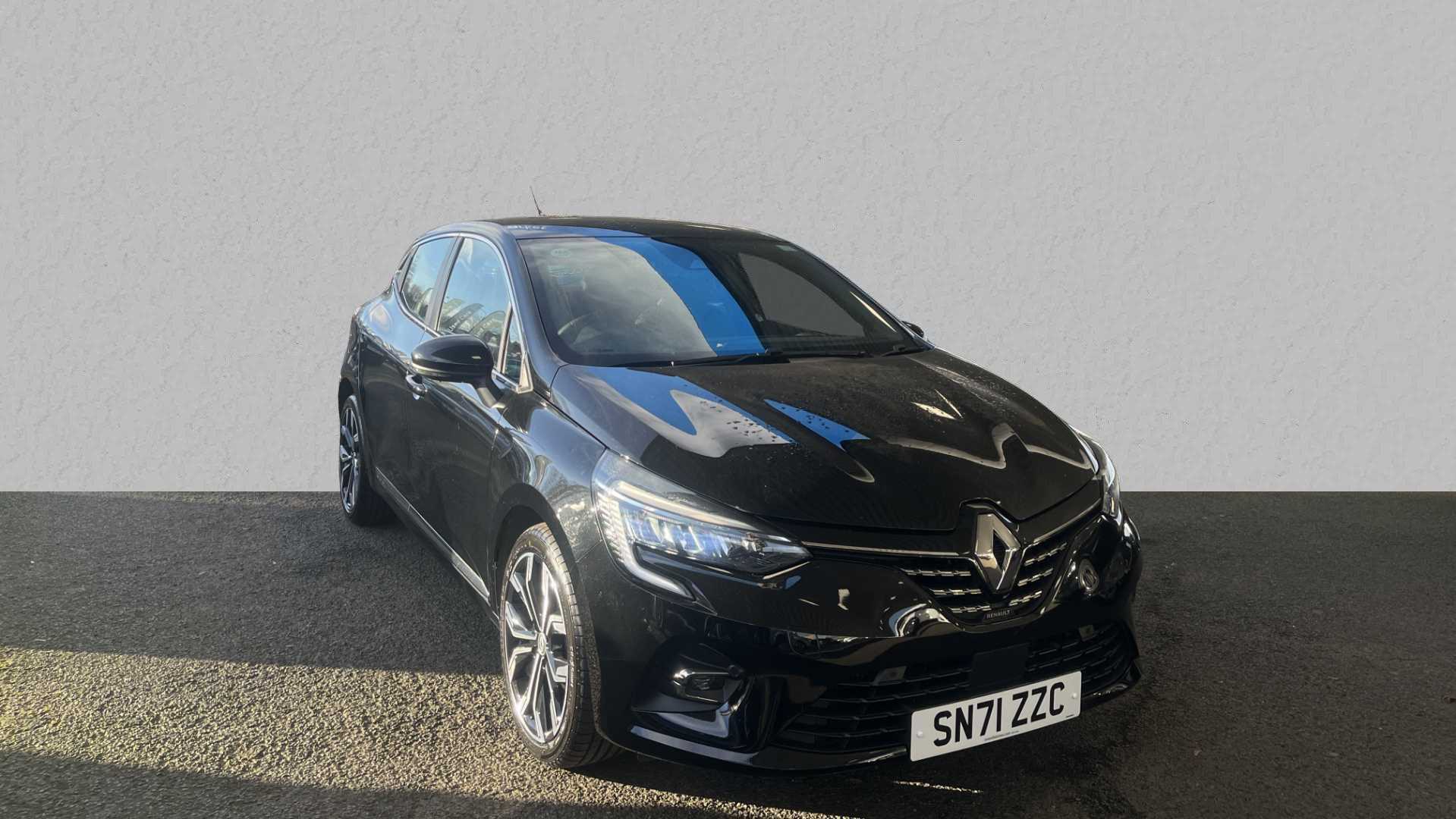 Main listing image - Renault Clio