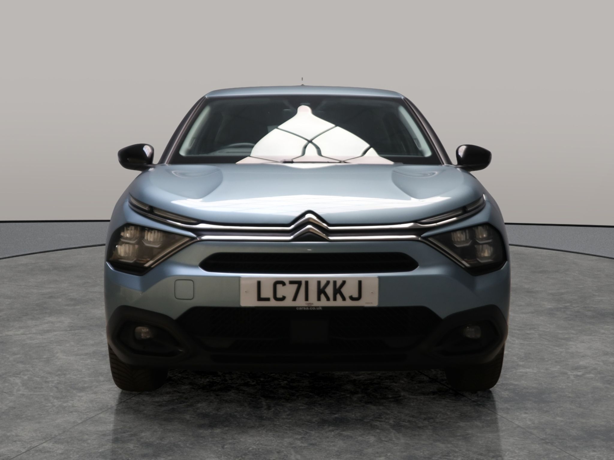 Main listing image - Citroen C4