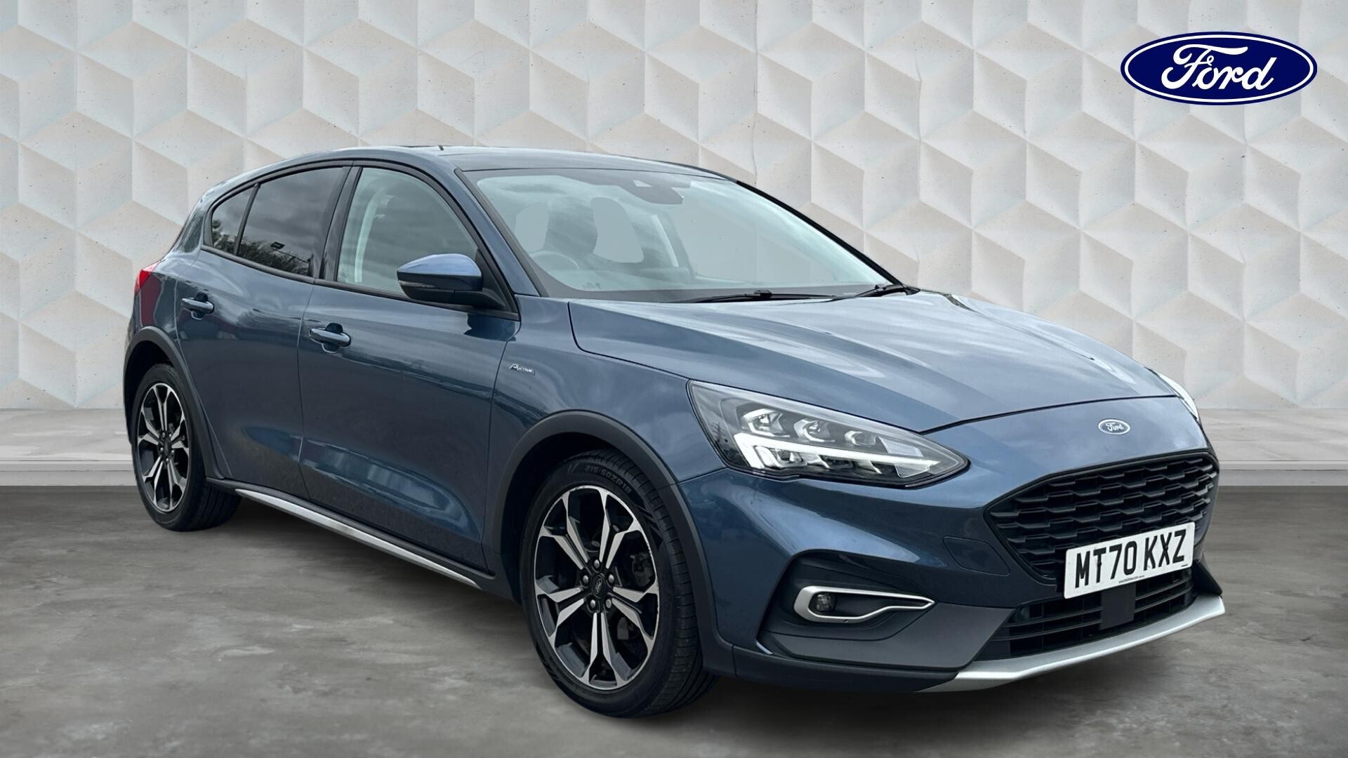 Main listing image - Ford Focus Active