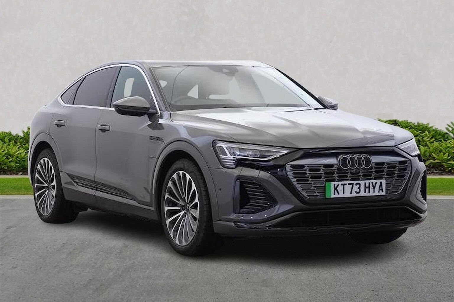 Main listing image - Audi Q8 e-tron
