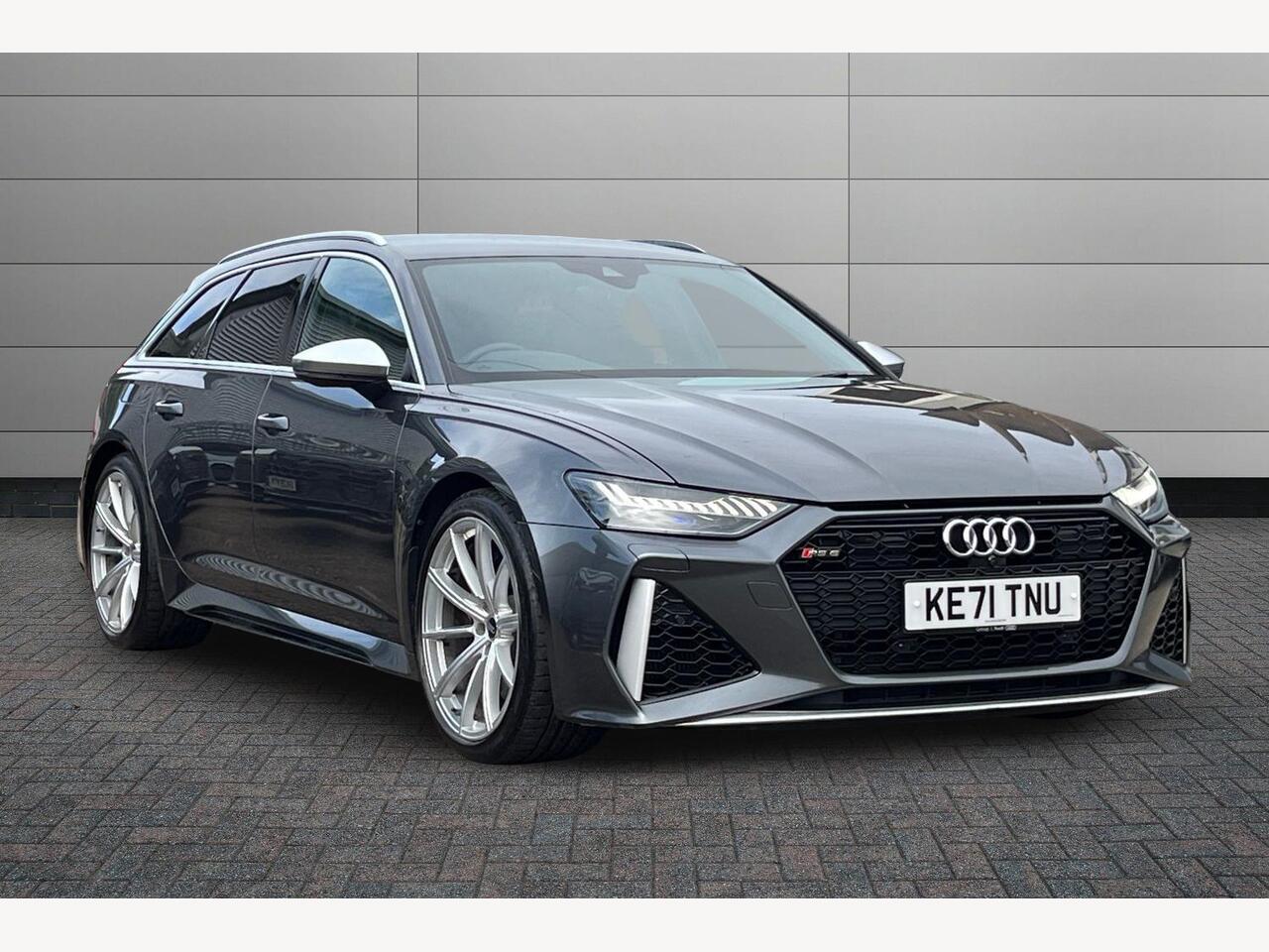 Main listing image - Audi RS6