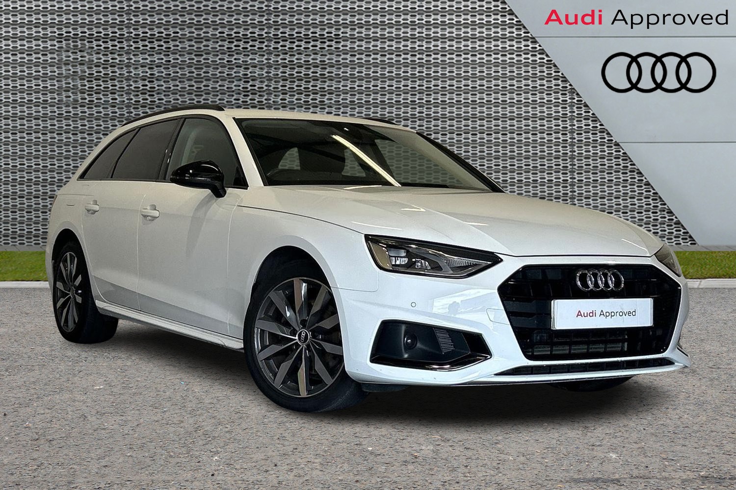Main listing image - Audi A4 Avant