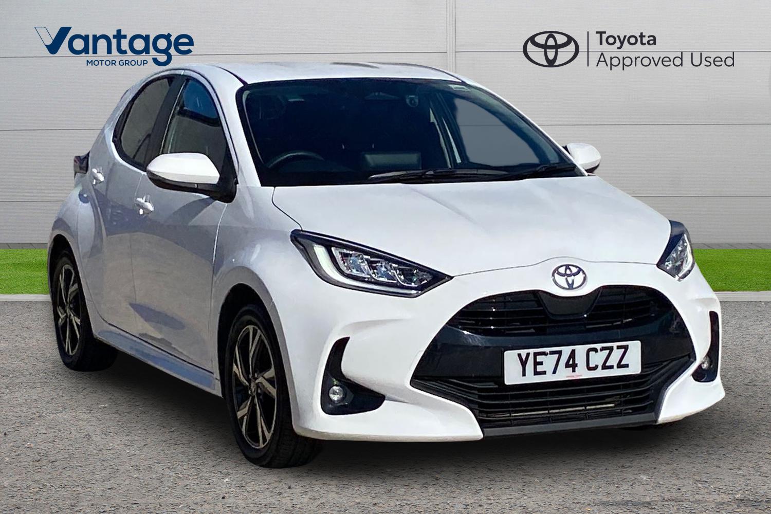 Main listing image - Toyota Yaris