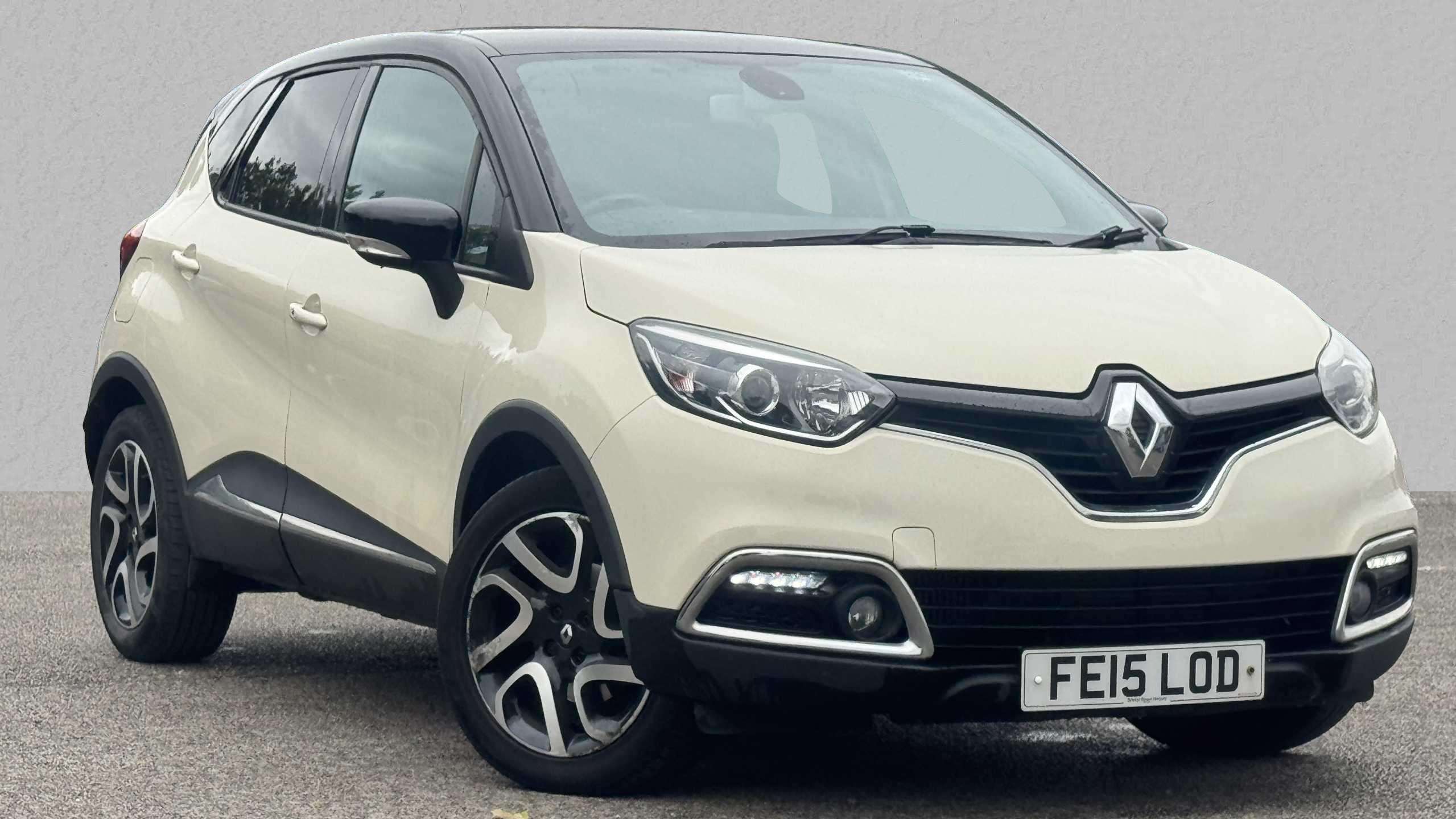 Main listing image - Renault Captur